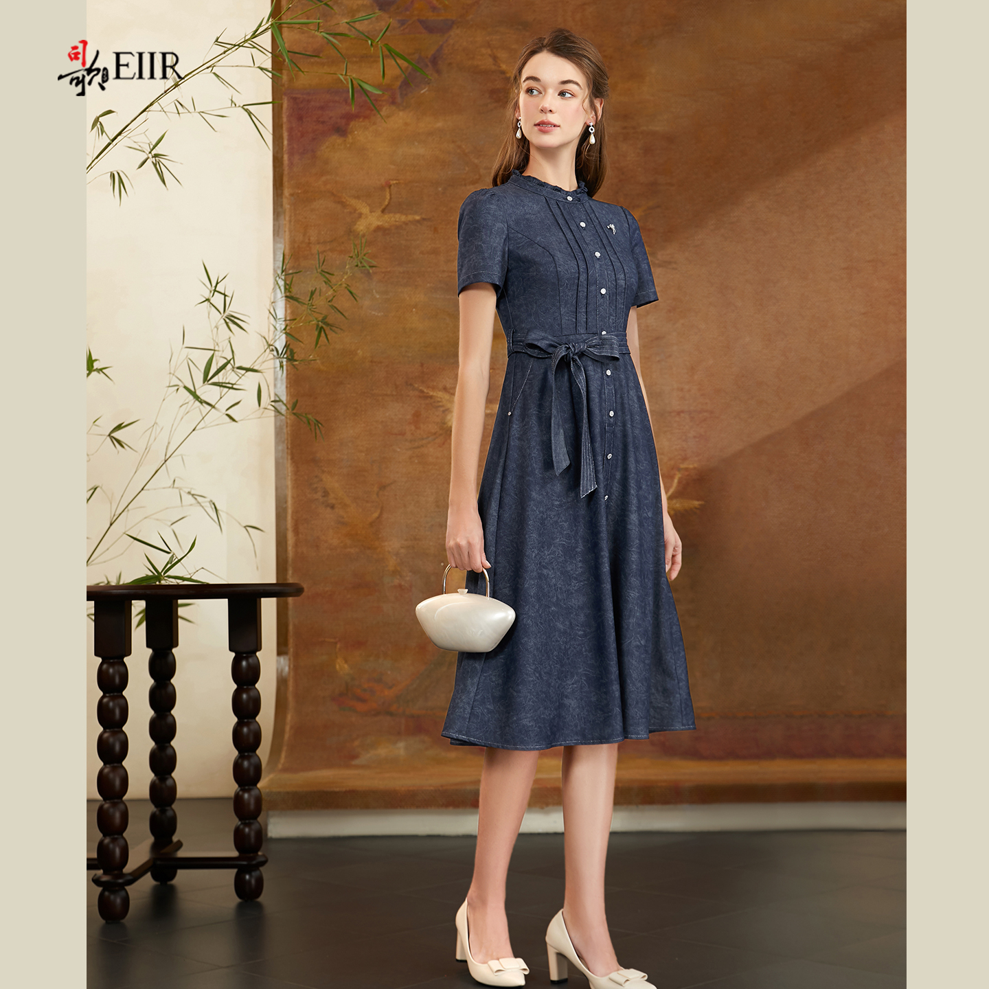 司歌弹力仿牛仔短袖风衣裙连衣裙A911019X