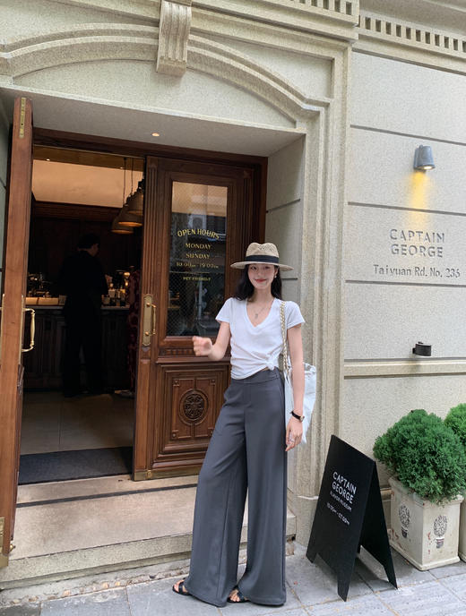 ✨【雪花麻感V领T】7色全开！软到犯规，舒服到不想脱🔥80-160斤都能穿出纸片人效果 商品图4