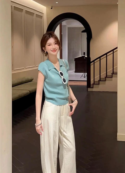 ✨【韩国东大门爆款】夏日炸街神器！  🇮🇹〖老钱风翻领针织衫+奶油白显瘦阔腿裤〗 商品图5