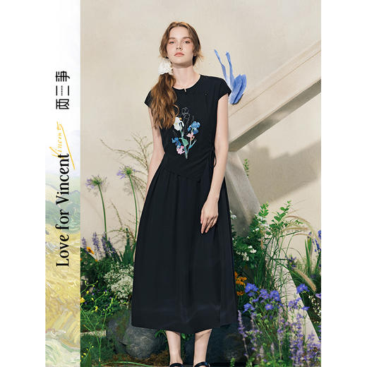 两三事梵高文艺浅草梦璃2025夏新款小清新印花侧边绑带a字连衣裙 商品图0