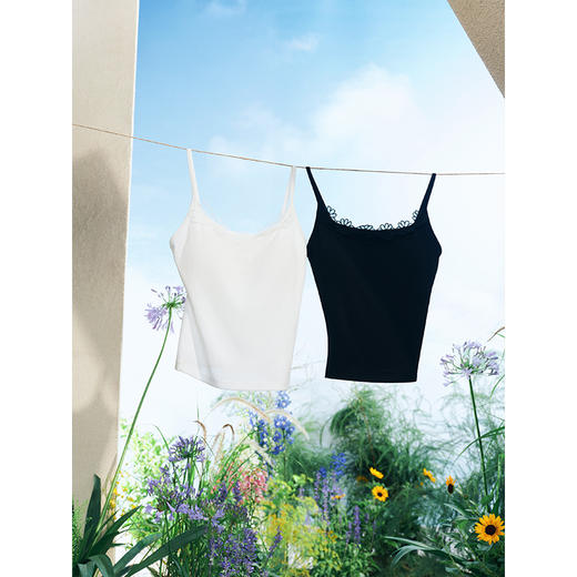 两三事 反复爱上 2025夏季新款百搭花边拼接打底吊带背心女 商品图2