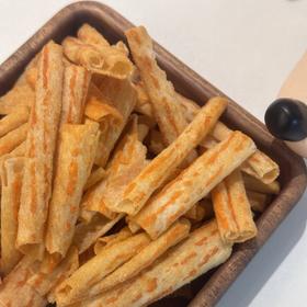 【斌哥优选】蟹黄卷卷酥，真材实料，真有蟹黄酱，金黄酥脆、锁鲜少油，一口一个咔脆，超薄外皮，夏日追剧伴侣，4包仅需24.9！