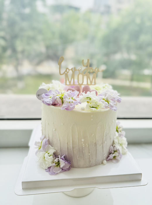 6寸鲜花蛋糕 商品图0