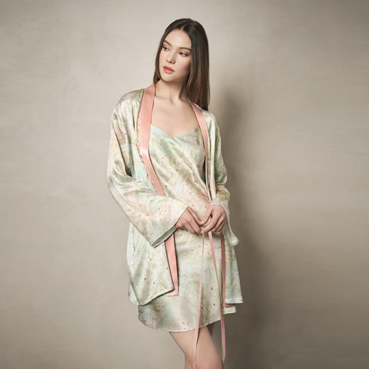 Soloseta22姆米重磅女士印花真丝睡袍桑蚕丝短浴袍2025年秋冬新款 商品图1