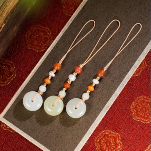 和田玉黄口平安扣手机链 单个 商品图0