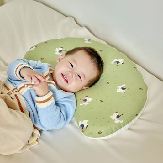 自然醒A类母婴级双感月牙硅胶儿童枕午睡枕气可拆洗宝宝枕芯凉感冰豆豆全棉双层纱枕头四季通用XK 商品图5
