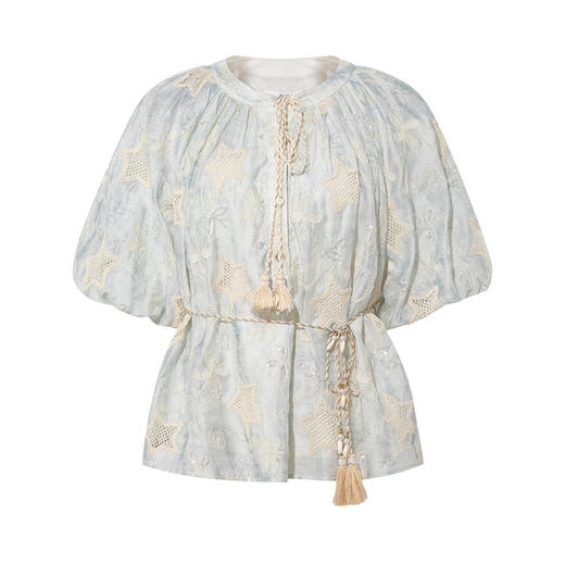 两三事幻梦花明2025夏季新款度假风刺绣提花泡泡袖绑带衬衫女宽松 商品图4