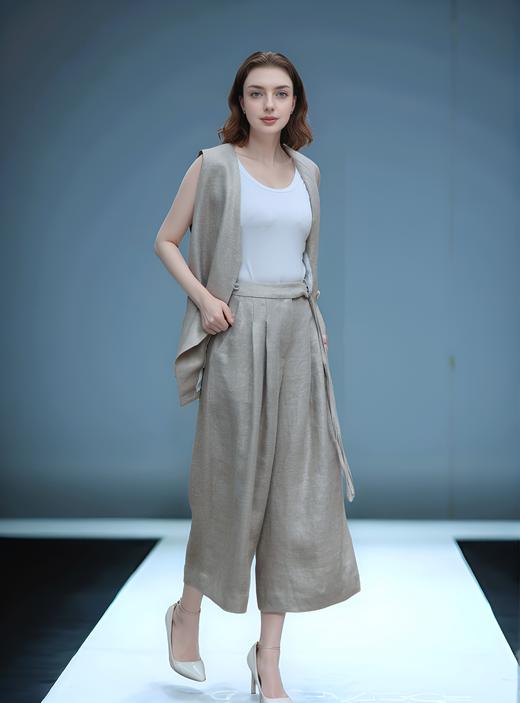 侧串珠系带调性马甲 商品图3