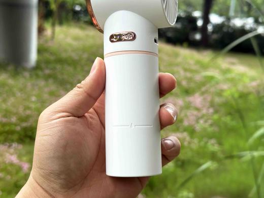 手持半导体冰敷补水加湿一体式风扇/三挡调风/2600毫安 四季通用 商品图7