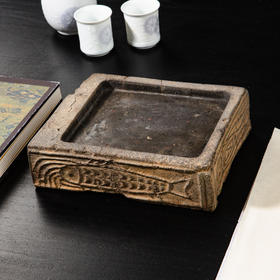 人物鱼纹古砖制砚