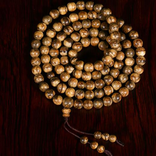 BC.DF6.10-3  达拉干九分沉念珠， 7mm ，22.14g 商品图0