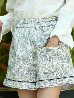 TYNVIE 印花滚边口袋A字短裤