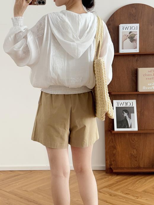 日光岛屿连帽蕾丝绣花防晒轻薄白色小斗篷帽衫 商品图5