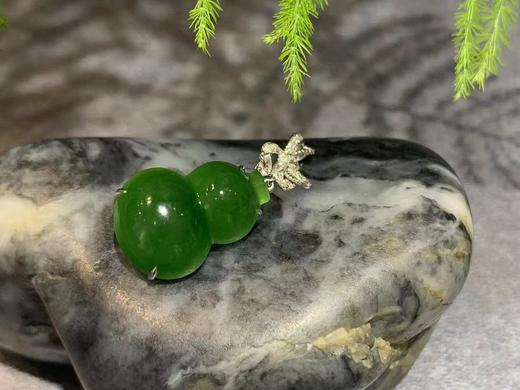 【御珠宫坊】金镶碧玉葫芦吊坠 商品图0