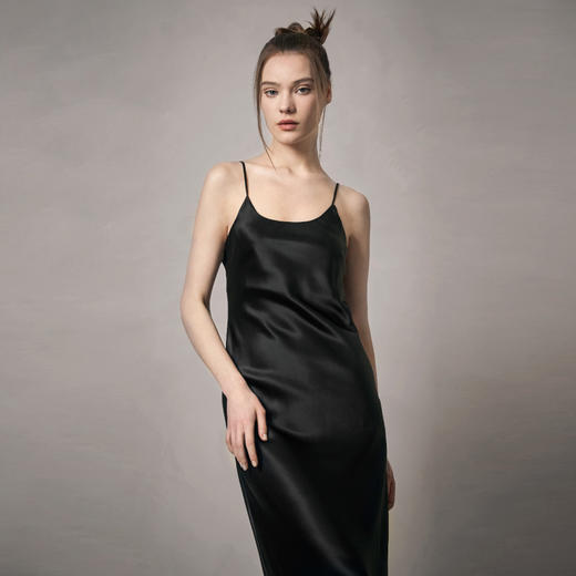 Solo seta22姆米重磅真丝吊带睡裙女桑蚕丝缎面长款露背丝绸秋冬 商品图1