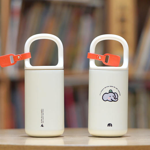 小象“奶呼呼”奶包保温杯  手提316不锈钢保温杯  魔法象  保温杯 随身杯 水杯 广西师范大学出版社 商品图0