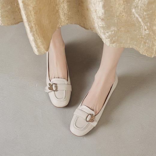 【预售5天】乐福鞋女夏季新款小单鞋通勤休闲百搭时尚小皮鞋WC&MM7106 商品图4