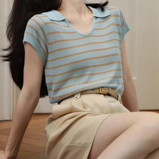 馥迦法式复古V领Polo短袖 商品图4