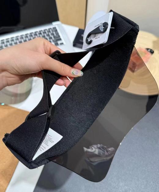 D061141防紫外线运动跑户外空顶帽步字母刺绣镭射网球帽 商品图11