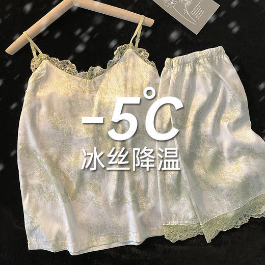 【冰丝带胸垫吊带套装】睡衣女夏季睡裙 吊带短裤新款性感家居服  商品图8