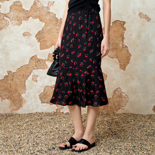 EITIE爱特爱夏季新款时尚优雅高腰鱼尾显瘦印花半身裙8206908 商品图2