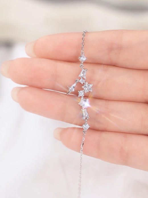 卡蒂罗/KADER 璀璨星河手链 闪耀星点不规则星群闪耀银河流苏可调节手饰 梦幻吸睛春焕新温柔气质配饰 商品图4