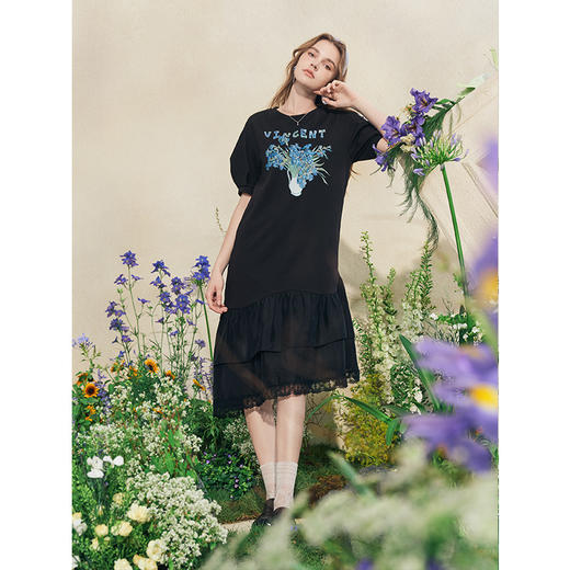 两三事梵高文艺牧鸢晚梦2025夏新款印花泡泡袖蕾丝裙摆拼接连衣裙 商品图2