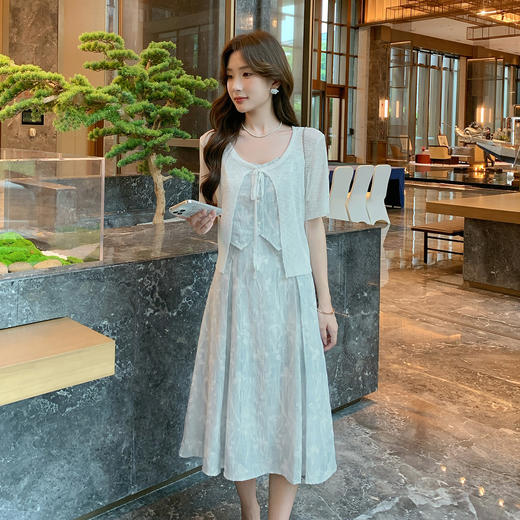 奢姿大码女装2025夏季减龄木耳边拼接两件套胖妹妹吊带时尚套装9952990558AB/吊带裙9952890558B /上衣9652622088A 商品图0