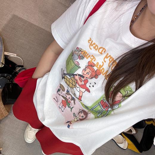 2025新品 佳佳同款【快乐小魔女】卡通人物图案圆领T恤时尚休闲夏季宽松印花 商品图1