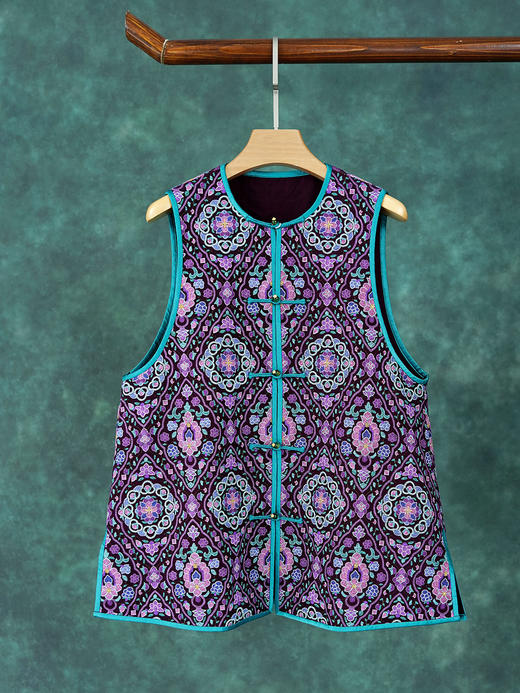 L251757马甲 商品图0