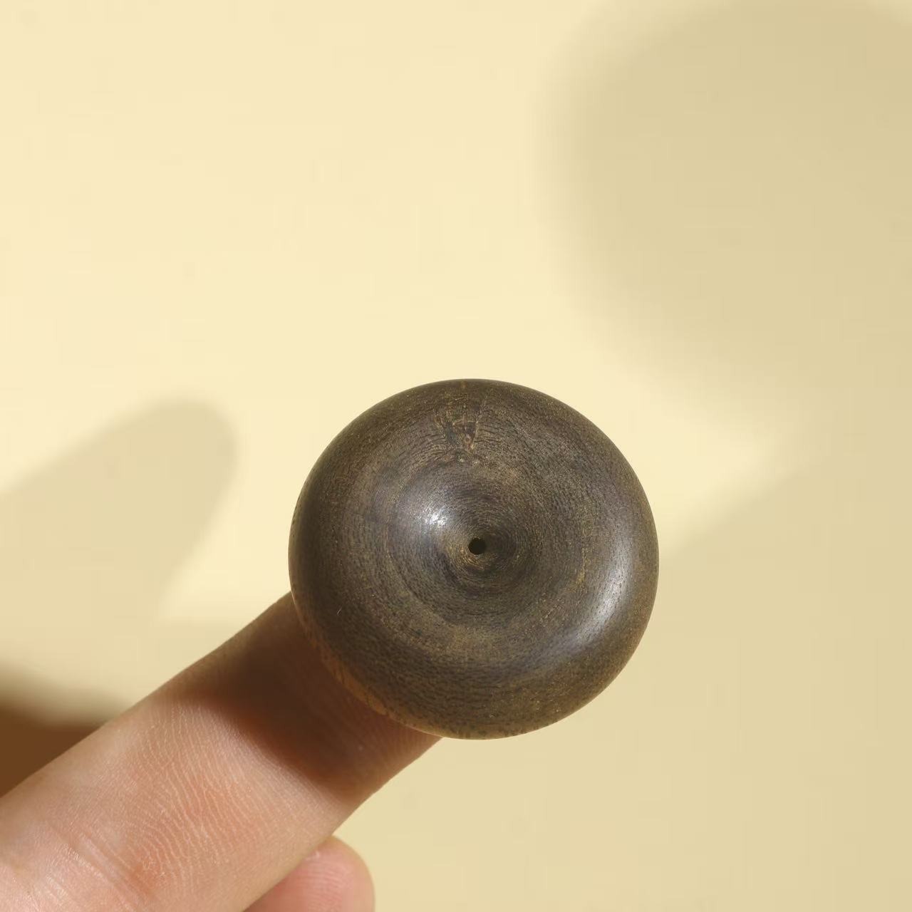 BC.AO6.11-10  马泥涝九分沉平安扣 ，7.12g