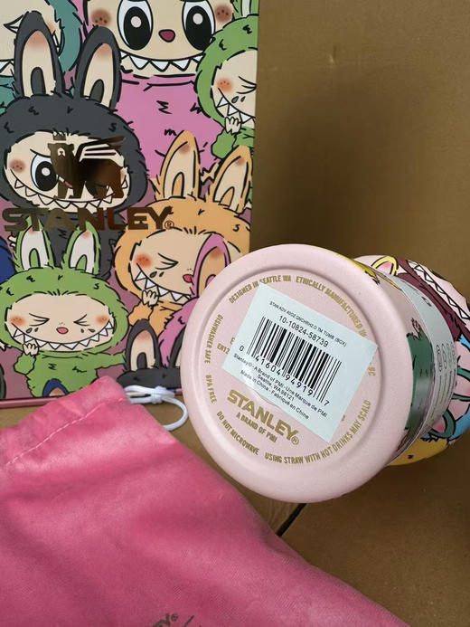 原单正品【Stanley 联名拉布布吸管杯】
1.18L超级巨无霸的容量‼️
夏天喝水太合适啦
保冷保热9小时
快来给自己和闺蜜都安排上吧👭 商品图2