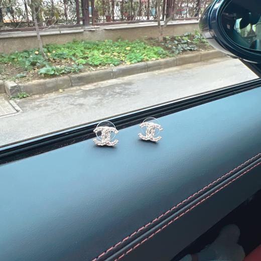 F616香N儿爆款钻耳钉 商品图2
