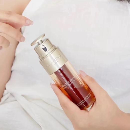 【保税仓直邮】下单即赠眼霜Clarins/娇韵诗黄金双萃精华液100ml紧致保湿面部精华·赠双萃眼精华眼霜20ml 商品图3