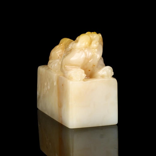 孤品016918：老挝石北部兽钮扁章-4.7*2.3*3.8cm 商品图3