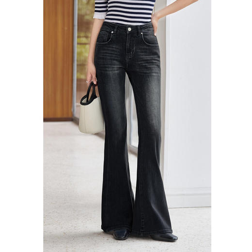 【高腰牛仔裤】2025秋季时尚通勤休闲显瘦百搭微喇裤5737 商品图3