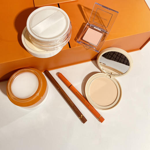 【拆分预售】麻沼工厂甄选九件套伴手礼：棕三叉水眉笔 极细眼线液 802腮红 象牙粉饼 轻透散粉 卸妆膏 水精华霜护肤三件 日企彩妆工厂 迪奥 毛戈平 伽蓝 欧莱雅 资生堂等彩妆有合作 商品图11