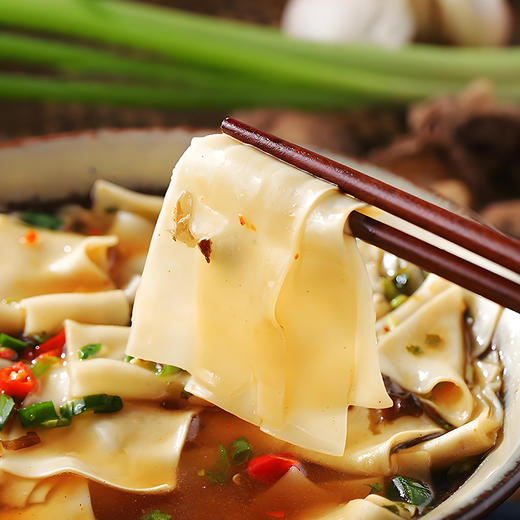 【6桶整箱】清真香辣牛肉面片93g/桶*6桶 于小鲜西北特色牛肉面片速食面片 商品图8