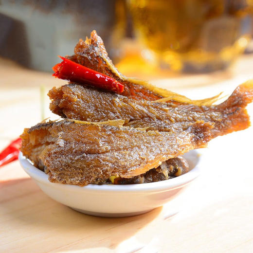 香酥黄花鱼，20大罐组合，精选渤海湾深海小黄鱼，鲜活制作，传承五香制作技艺，香辛料入味，配料表干干净净，肉质饱满，外酥里嫩，吃法百搭，口感鲜香醇厚，好吃过瘾！M 商品图2