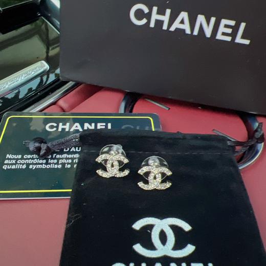 F616香N儿爆款钻耳钉 商品图3