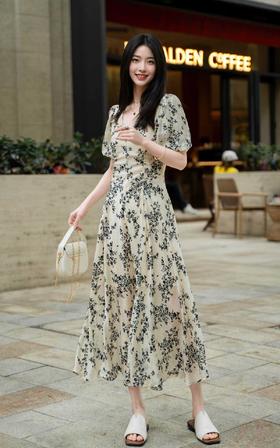 法式碎花方领泡泡袖长裙SZ2S121-如梦令