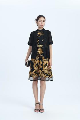 伯妮斯茵 | 新中式轻奢 缎面绣花拼接雪纺西装 短袖翻领设计 透气飘逸 通勤约会款 薄纱轻透短袖西装外套  SZ2A02-漆黑