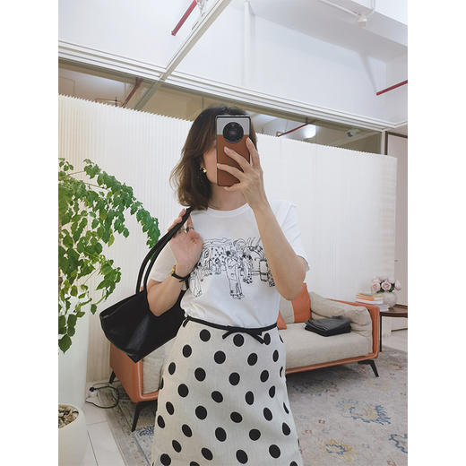 【贝拉自留款】长绒棉界天花板！ 线条人物刺绣短袖 软糯舒适 亲肤透气 立体刺绣 双针工艺 商品图3