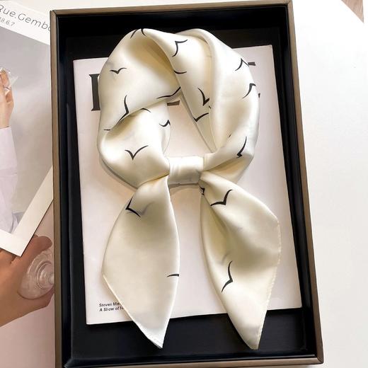 优选丨（速抢 史低大漏！秒杀价59元任选三件 设满减加购立减）丝巾女2025新款时尚复古系脖高级感方巾配饰 夏季百搭头巾披肩 商品图8