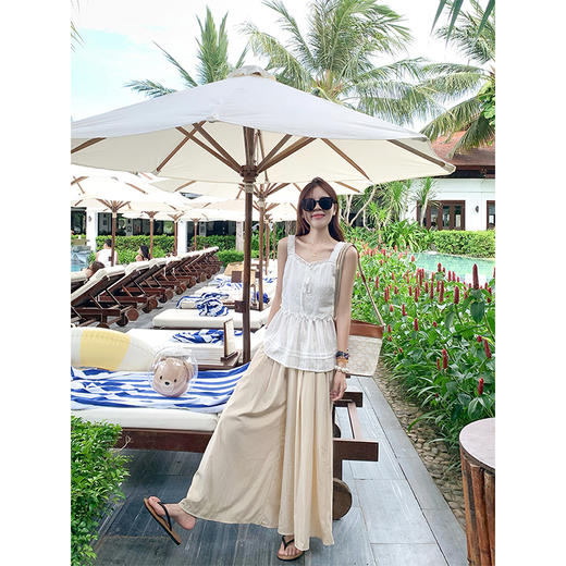 <曾小咸推荐>蕾丝花边背心阔腿休闲裤裙裤 商品图0