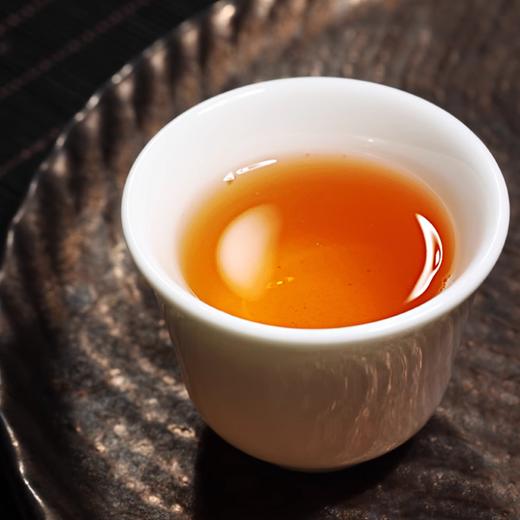 【品质好茶】普洱供销社 普洱茶饼收藏款老茶 357g/饼 饼圆润茶细腻（2006年老班章古树生茶＋2009年景迈古树熟茶） 商品图2