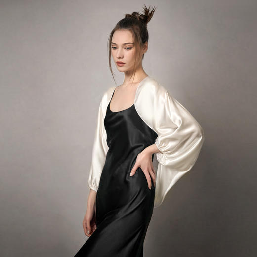 Solo seta22姆米真丝长袖披肩桑蚕丝防晒衣吊带裙外搭罩秋冬外套 商品图1