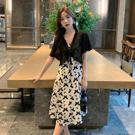 奢姿大码女装2025夏季减龄蝴蝶印花吊带裙两件套胖妹妹时尚套装9952990542 商品图1