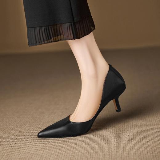 【预售5天】绝美侧空小高跟鞋女低跟中跟真皮时尚气质尖头单鞋MBJR&A6908-2 商品图1