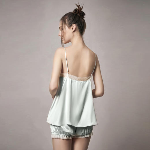 Solo seta22姆米真丝吊带短裤睡衣套装女桑蚕丝纯色秋冬家居服 商品图4
